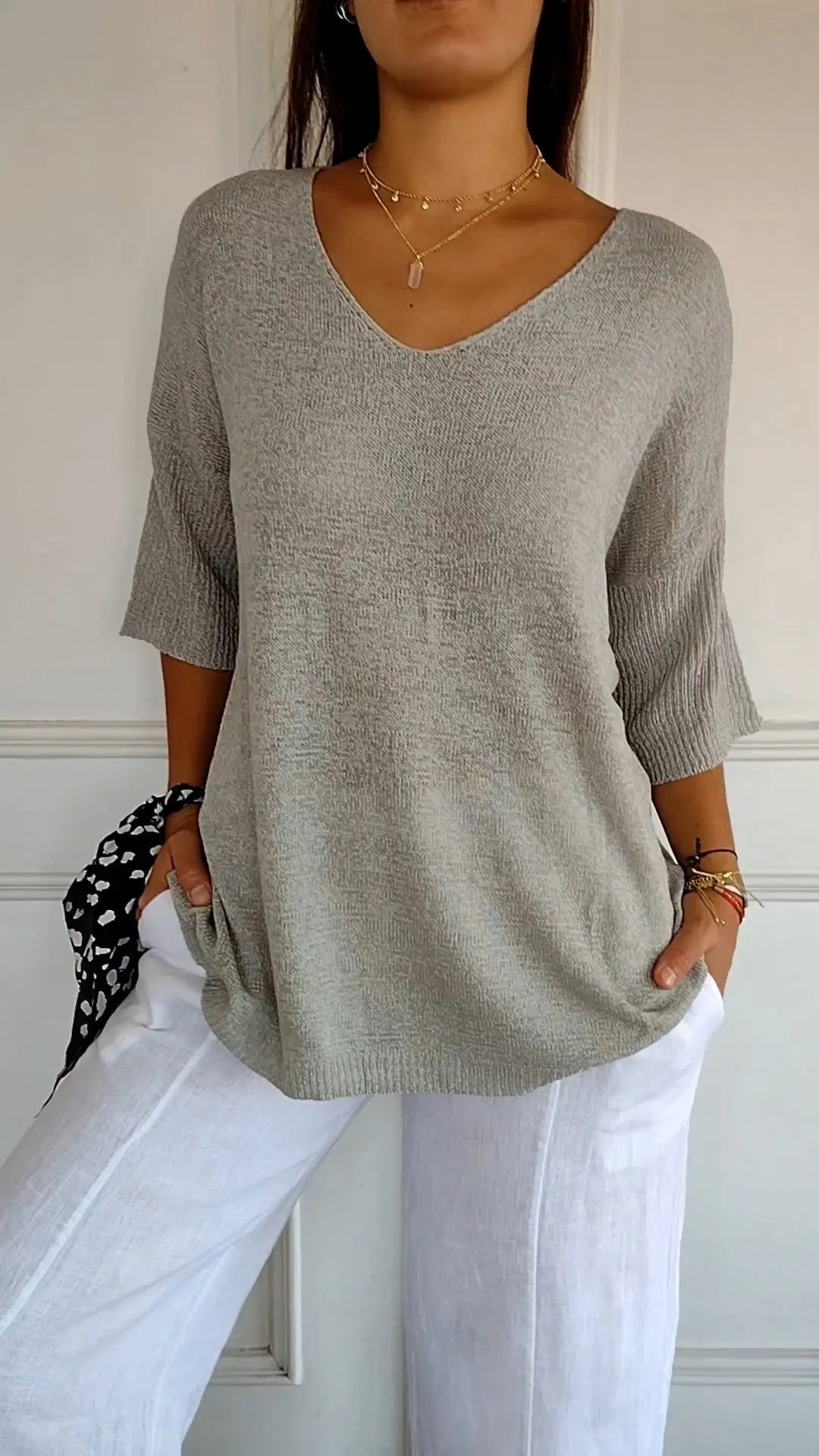 Kit 3 Blusas Luna® em Malha Leve – Decote V — Maralleve