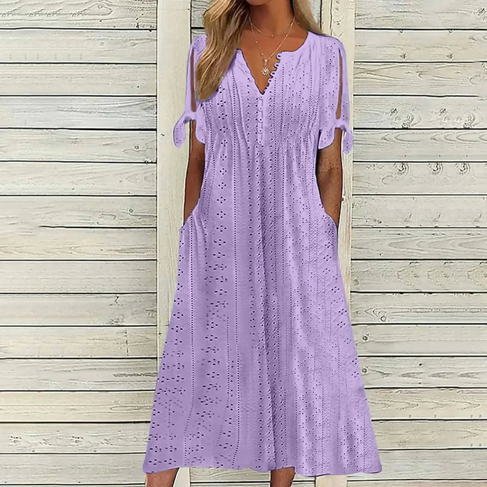 Vestido de Renda Jana - Gola em V de Manga Curta — Maralleve