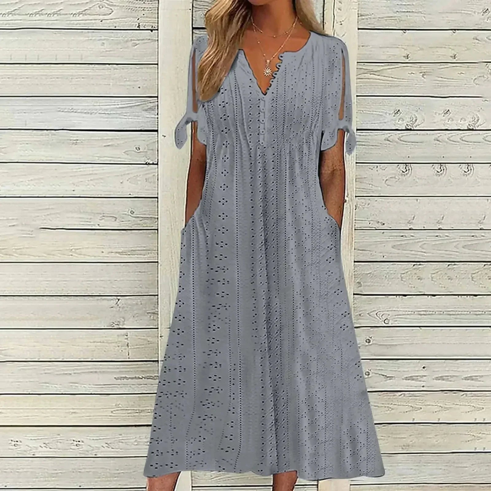 Vestido de Renda Jana - Gola em V de Manga Curta — Maralleve